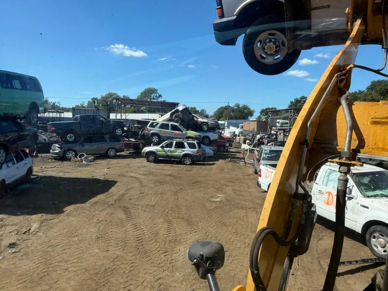 Junk Cars we buy in Tampa, FL
